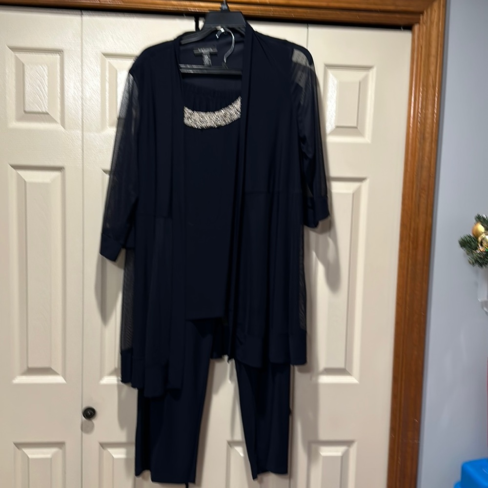 R & M Richards evening pant suit size 20w